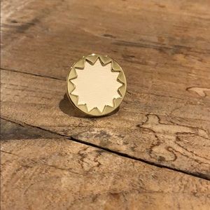 House of Harlow sunburst cocktail ring